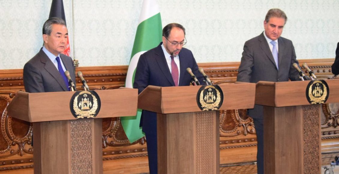 وزرای خارجه افغانستان، پاکستان و چین تفاهمنامه مبارزه با تروریسم امضاء کردند