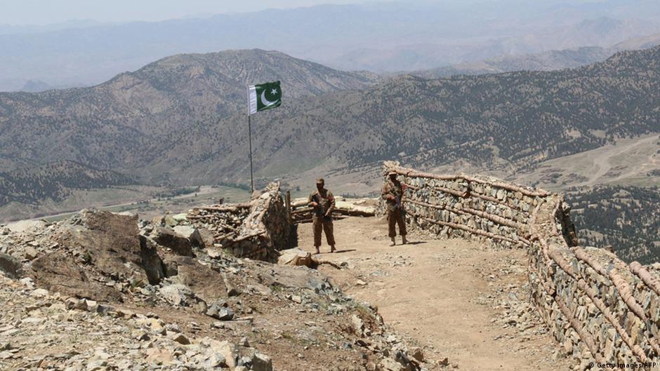 طالبان : برای حل تنش های مرزی یک هیئت از پاکستان به افغانستان سفر می کند
